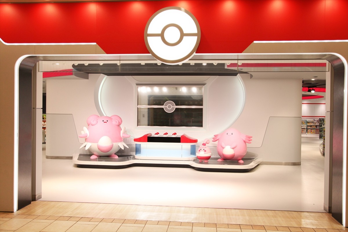 ผลิตภัณฑ์และขนมสูตรต้นตำหรับมากมายที่ Pokémon Center Mega Tokyo!