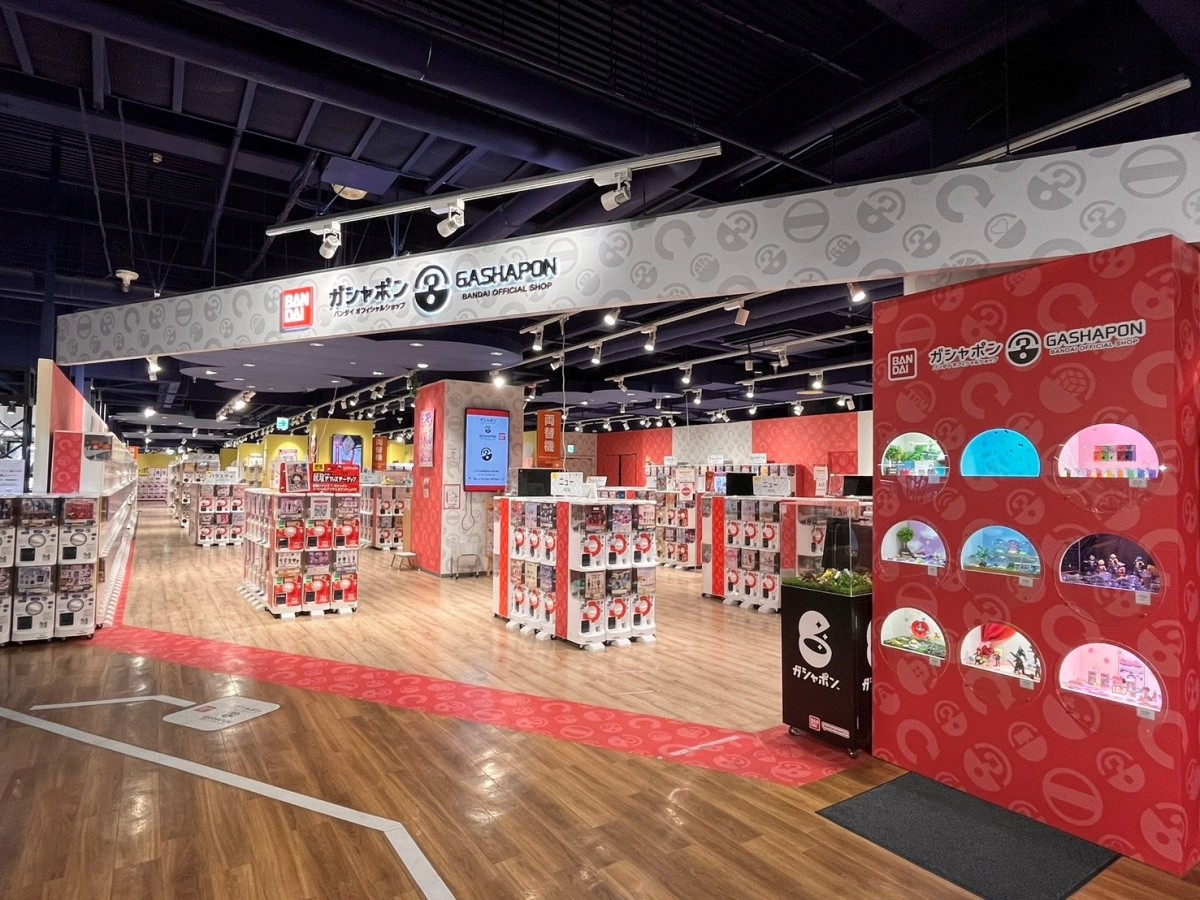 Gashapon Bandai Official Shop Canal City Hakata