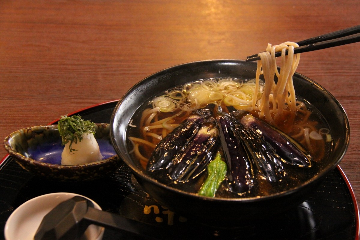 銀山溫泉 美食 餐廳 名物 伊豆之華 炸茄子蘿蔔泥蕎麥麵