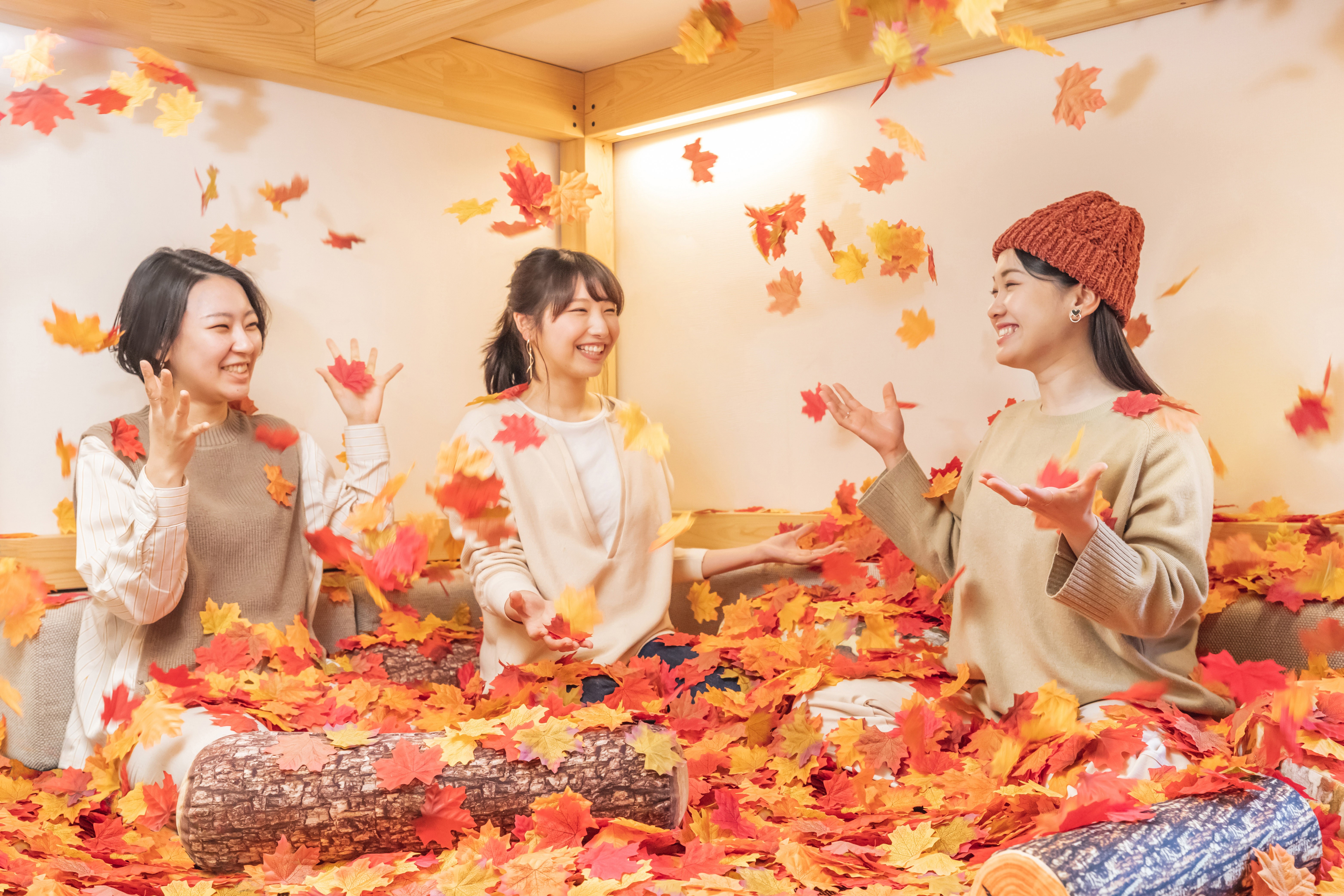 【Autumn Leaves x Accommodation】Hoshino Resorts BEB5 Karuizawa: A Hotel Stay with Autumn Leaves Outside, Inside, and as Food
