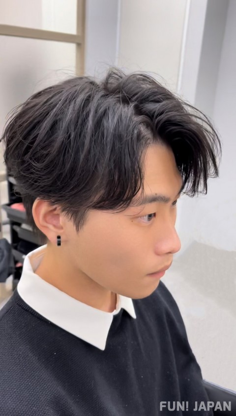 Japanese men's hairstyle ④: Center parted hair