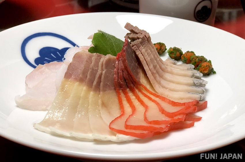 卓袱料理 【湯引】川燙生魚片
