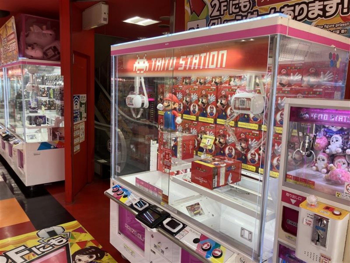 บรรยากาศภายในร้าน TAITO STATION Osaka Nipponbashi