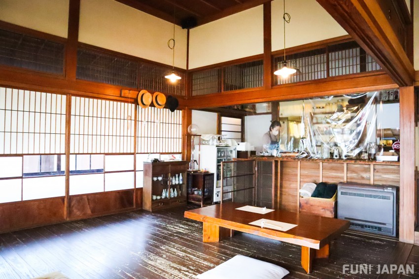 Travel back in time to the Showa period with an exquisite course meal in an old private house