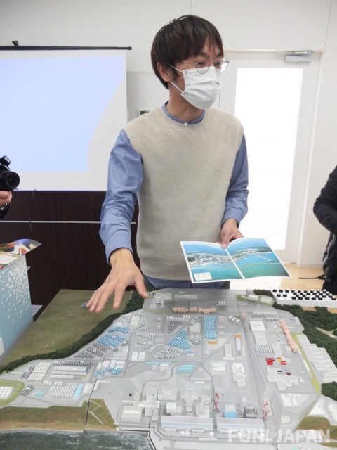 在福島核電廠服務14年的吉川彰浩先生，以廢爐、地域重建為題材進行演講、教育活動，傳遞自身的知識與經驗。