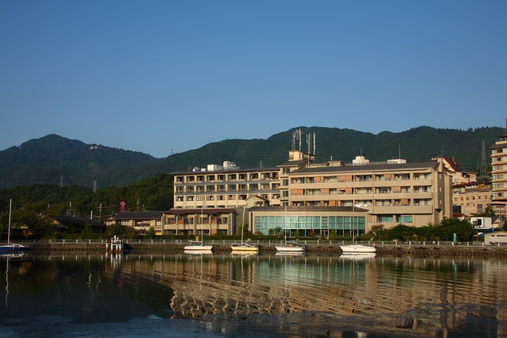 Shiga hotels, inns and hot springs