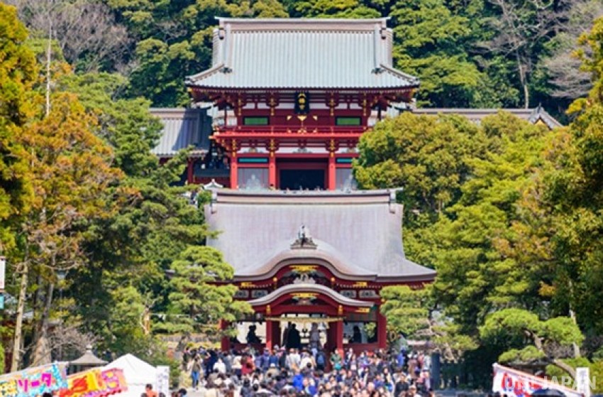 鎌倉観光ガイド –大仏や寺院からグルメまで
