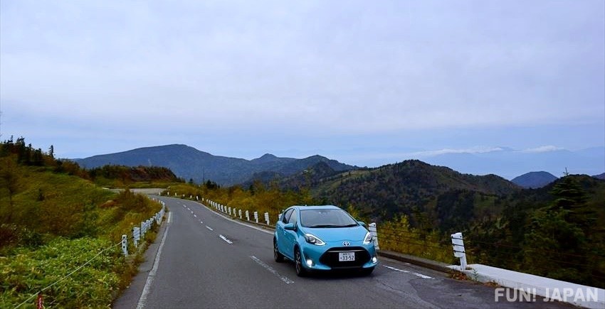 坐TOYOTA日本人氣小型油電混合車「Aqua」上草津白根山睇雲海啦！