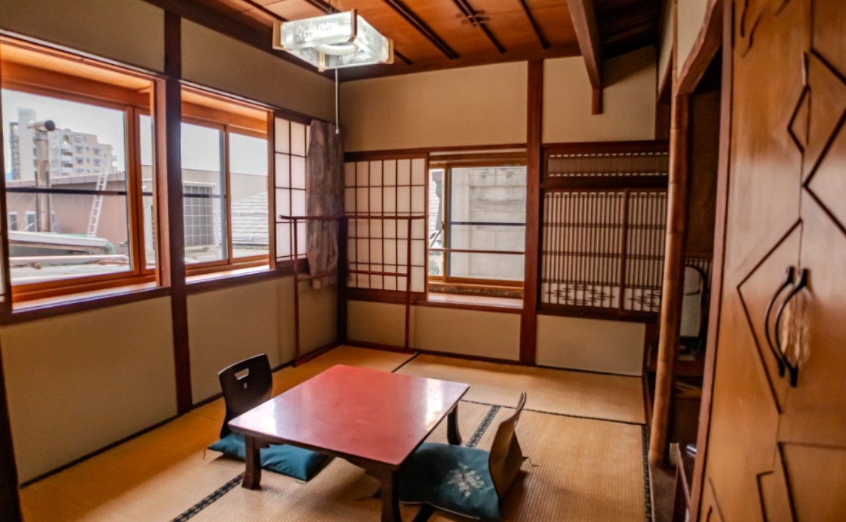 長野縣長野市 中央館清水旅館 和室6帖（6張榻榻米大小）