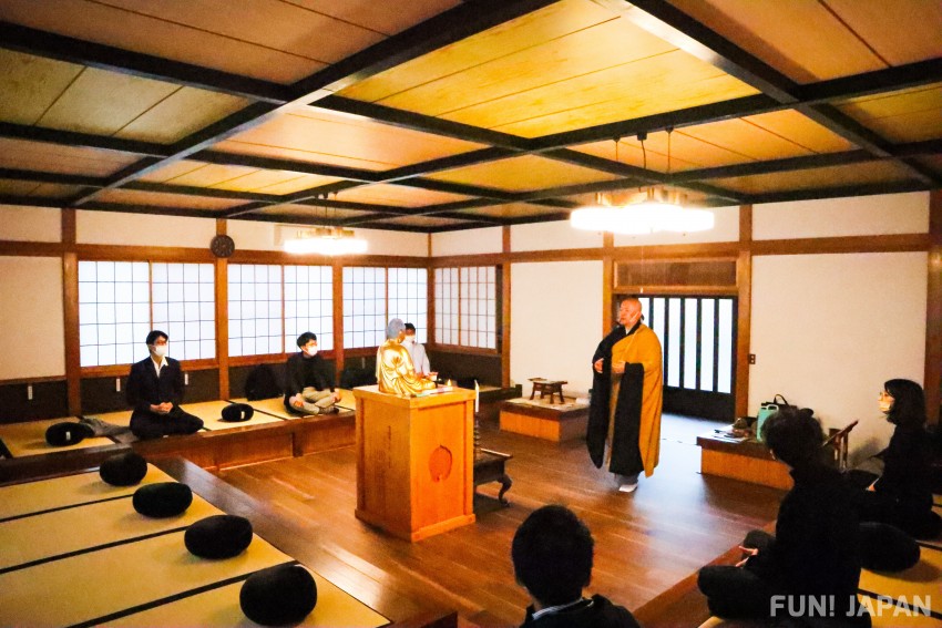 Get a Goshuin at Koukenji Temple, which is related to the Tokugawa family