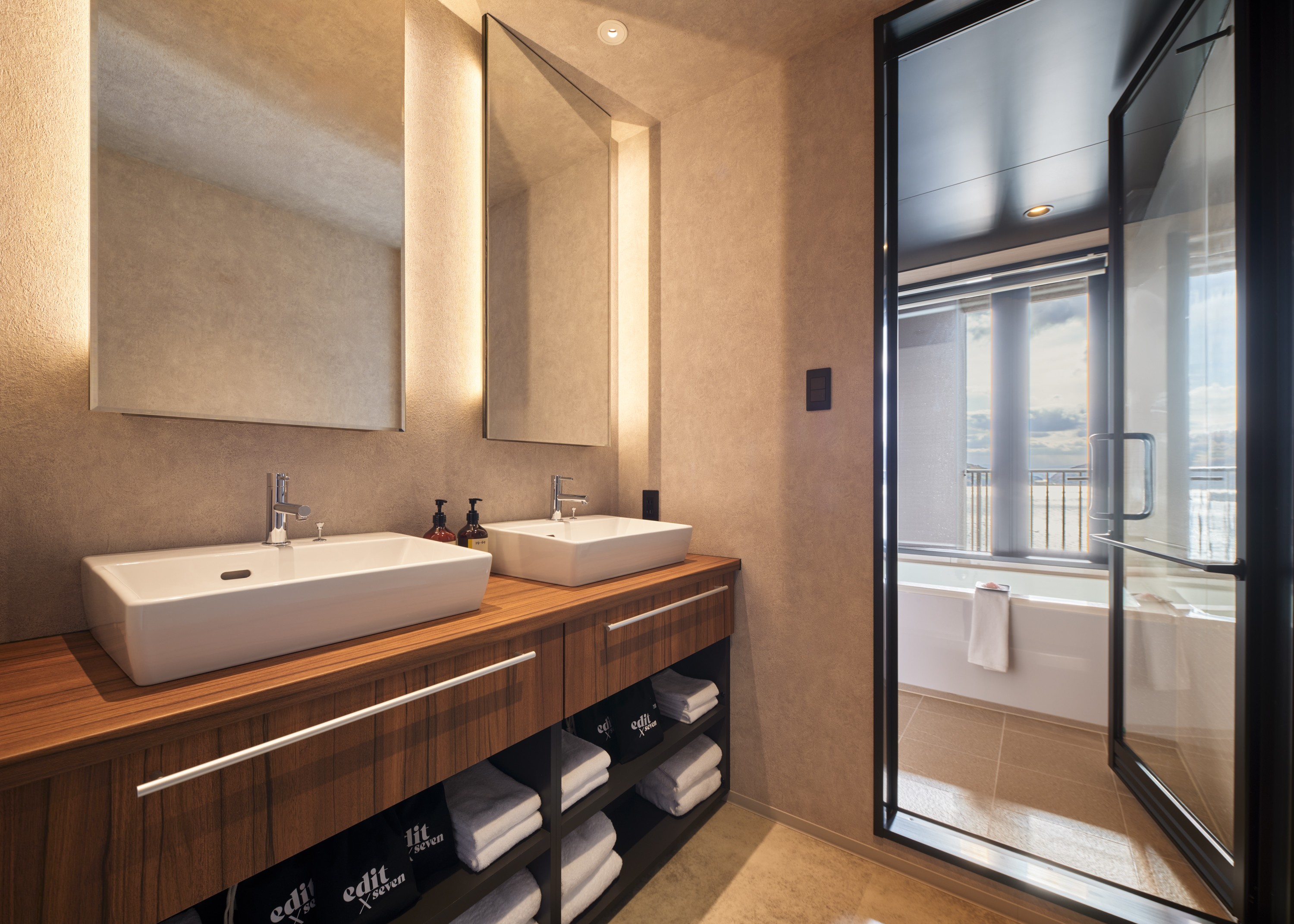 edit x seven Setouchi Shodoshima