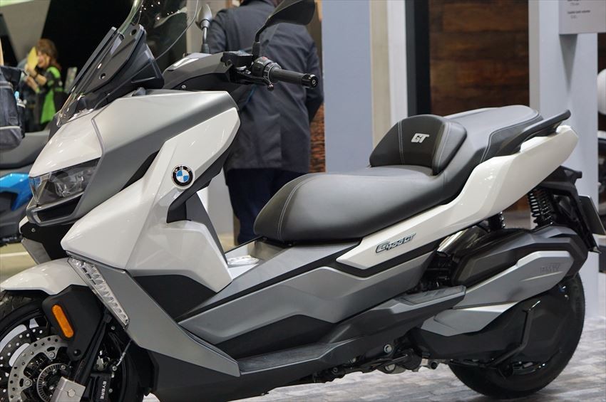 BMW唔只賣汽車亦有賣電單車！帥氣車款現身東京電單車展