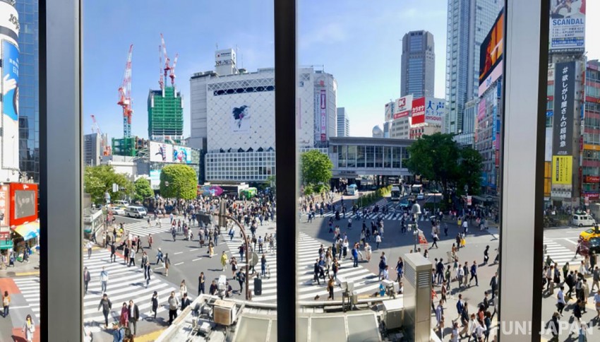 Restaurants near Shibuya Station where Scramble Crossing can be seen
