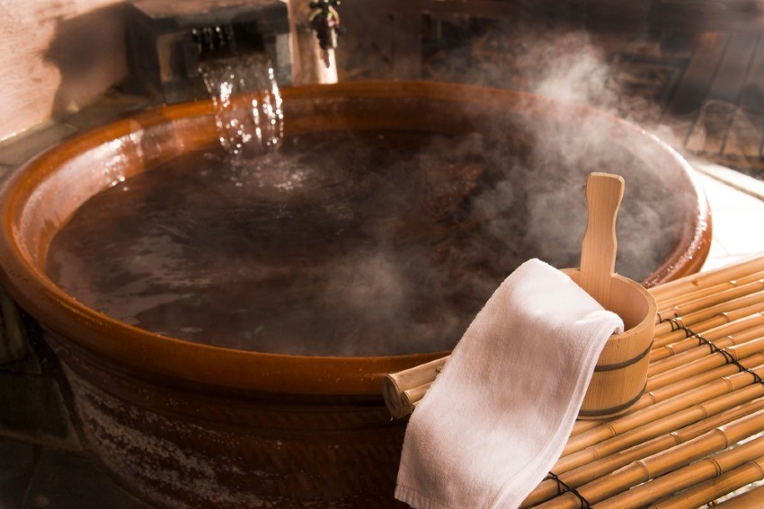Tempat yang direkomendasikan ① Sembuhkan lelah setelah berolahraga, Sumber air panas tertua di Jepang 