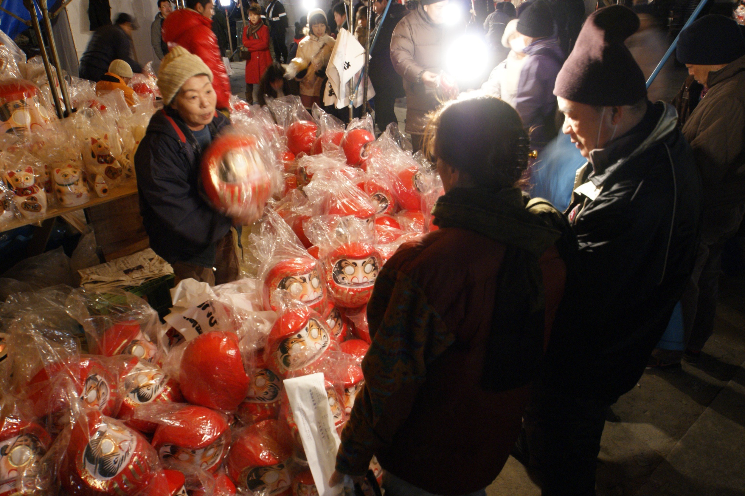 冬といえば？ 日本の冬の風物詩 花 自然 食べ物 行事 祭り だるま市