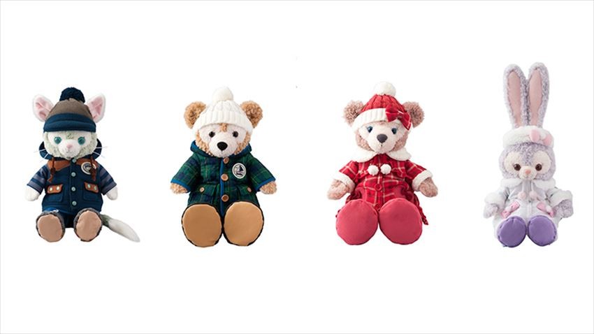 Duffy dan teman-temannya dengan set kostum, masing-masing 4,800yen, plush toy dijual terpisah.