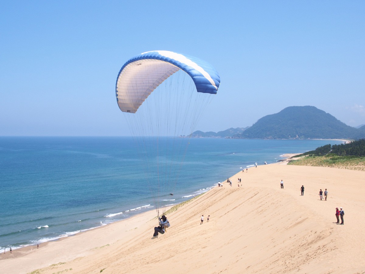 Tottori Sand Dune: Japan's First Sand Dunes Located in Tottori Prefecture