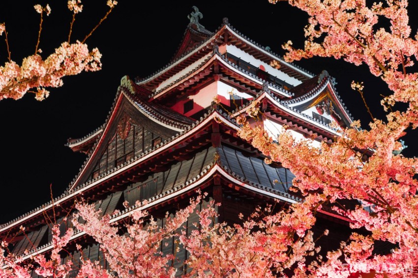 ปราสาทมัตสึเอะ หนึ่งในปราสาทสมบัติชาติของญี่ปุ่นที่มีหอปราการปราสาทฉบับดั้งเดิม