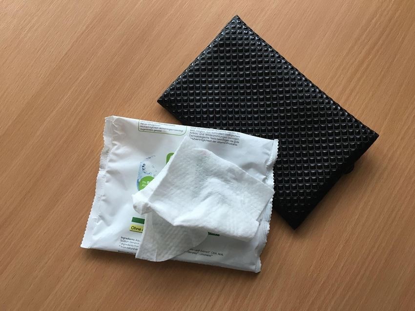 Makeup wipes/body wipes