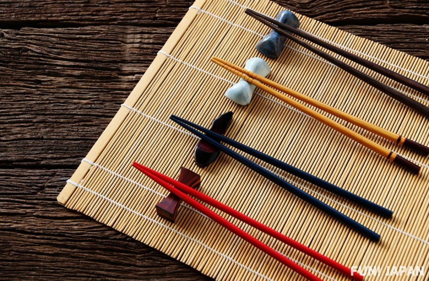 Chopsticks in Japan: DOs and DON'Ts