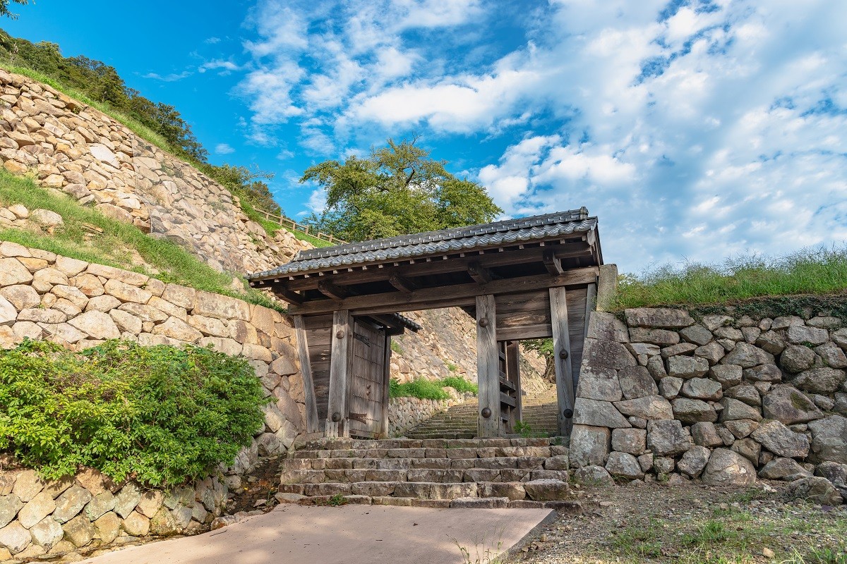 鳥取城跡、久松公園等3個鳥取縣知名古城遺跡