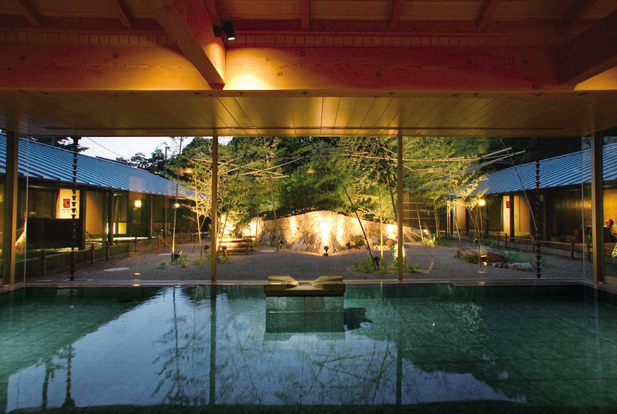 「萩本陣」： 溫泉、精緻料理、飯店的熱情好客，給您最好的萩氣氛