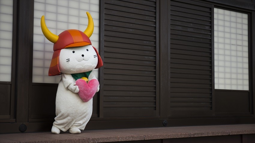 You can find the popular character in Japan, Hikonyan at Hikone Castle!