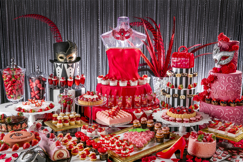 Hilton Tokyo Odaiba Strawberry Dessert Buffet “Masquerade in love with strawberry” 