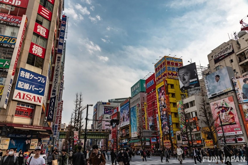 Where are the wonderful spots that should be seen in Akihabara, Tokyo