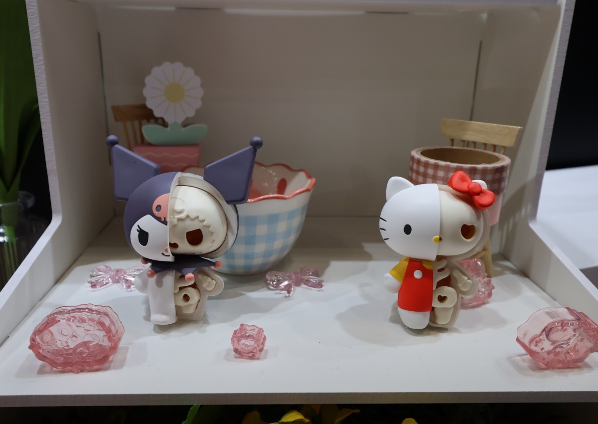 Demolition Puzzle Fantasy Sanrio Characters