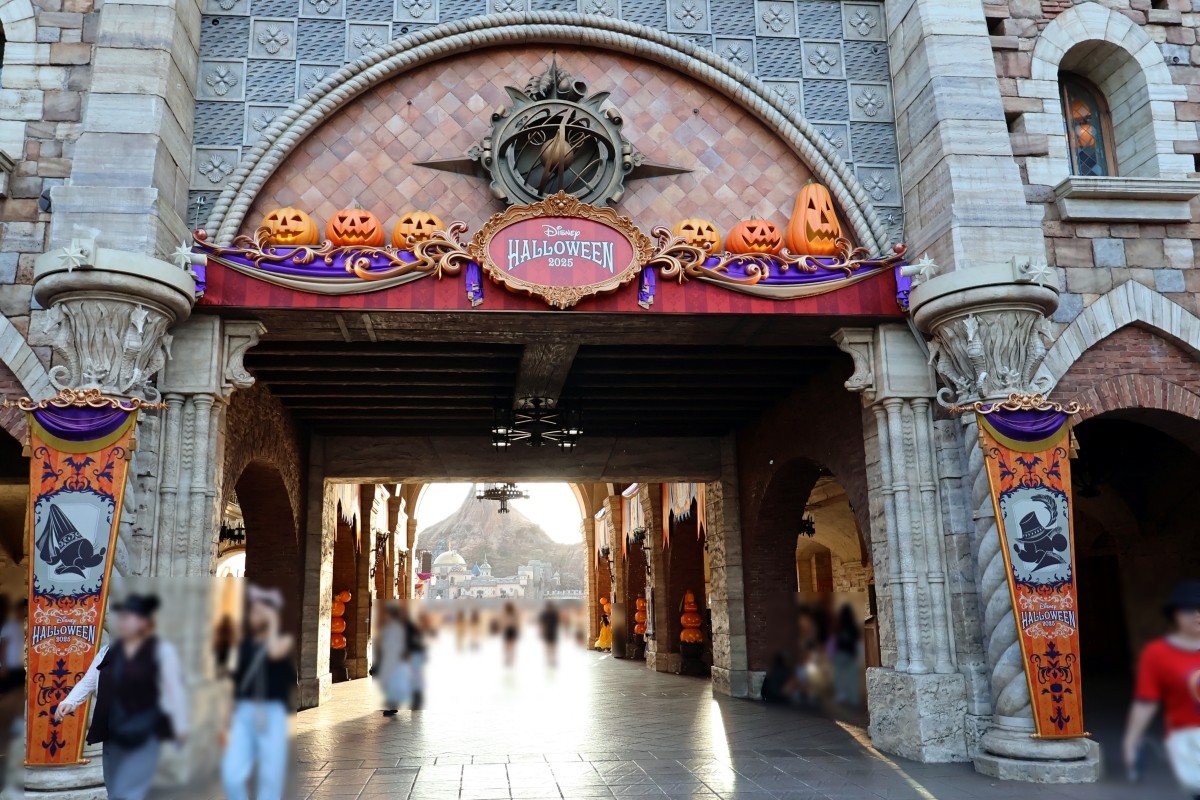MiraCosta Street, Tokyo DisneySea Halloween 2025