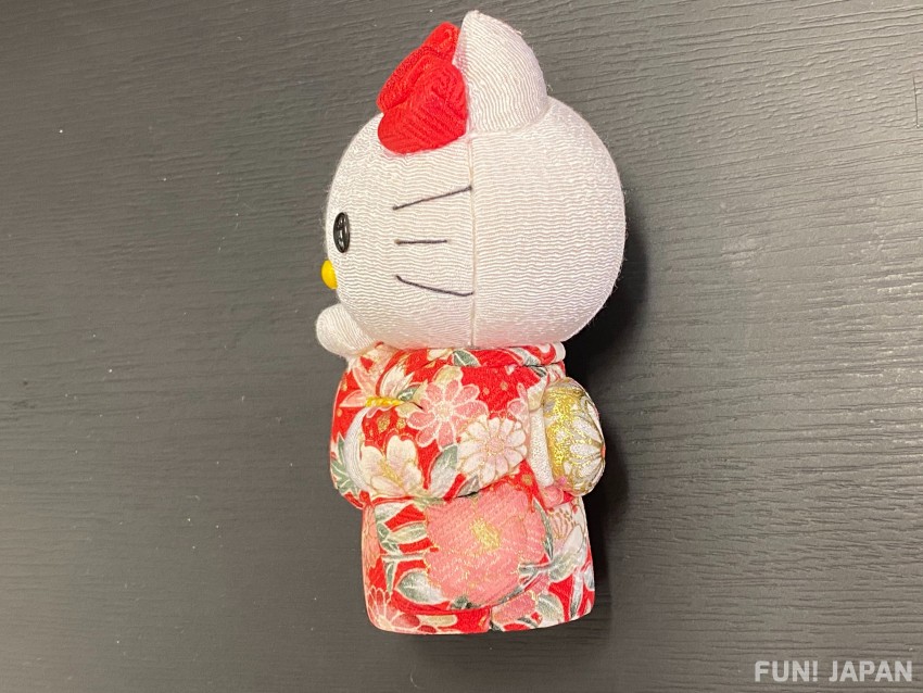 Made in Japan maneki Hello Kitty 