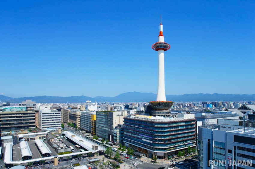 Kyoto Tower - A 360° panorama of the ancient capital Kyoto! You can also enjoy gourmet food too