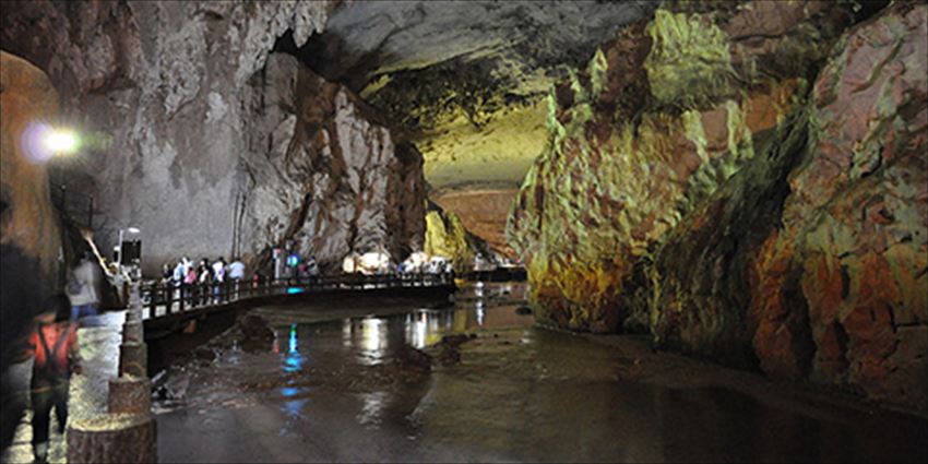 20150111-24-02-akiyoshido-cave-yamaguchi