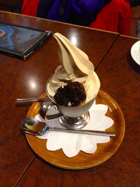 20150217-17-08-mikado-coffee-ice-cream