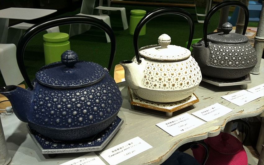 20150315-09-01-nanbu-tekki-tea-pot