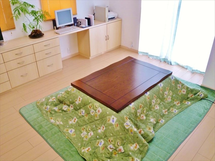 20150318-09-05-table-heat-kotatsu-winter