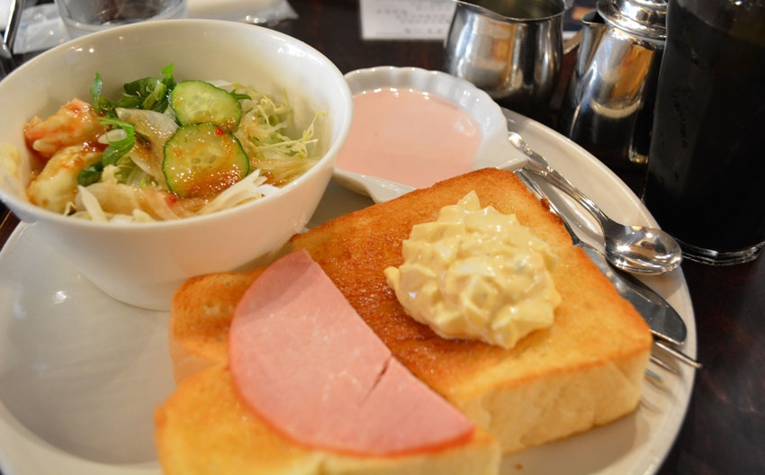 20150714-09-06-Asakusa-Cafe-Royal