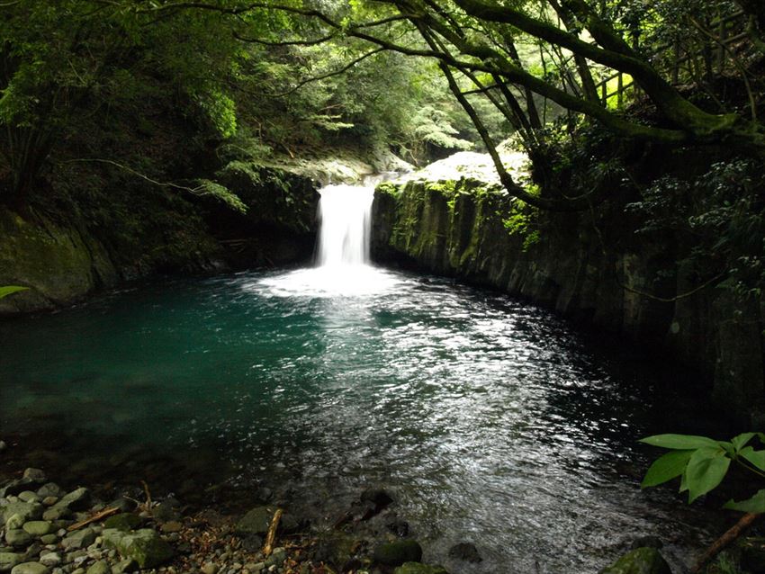 20160709-17-02-Waterfall