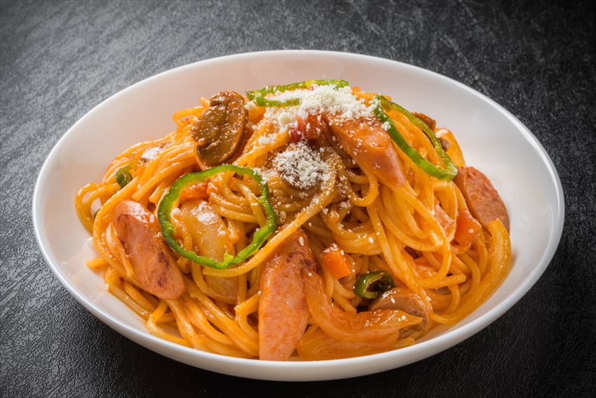 20170610-17-01-spaghetti-napolitan