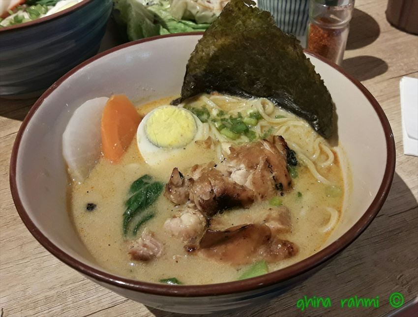 ID_20170620-09-08-reporter-restoran-ramen1