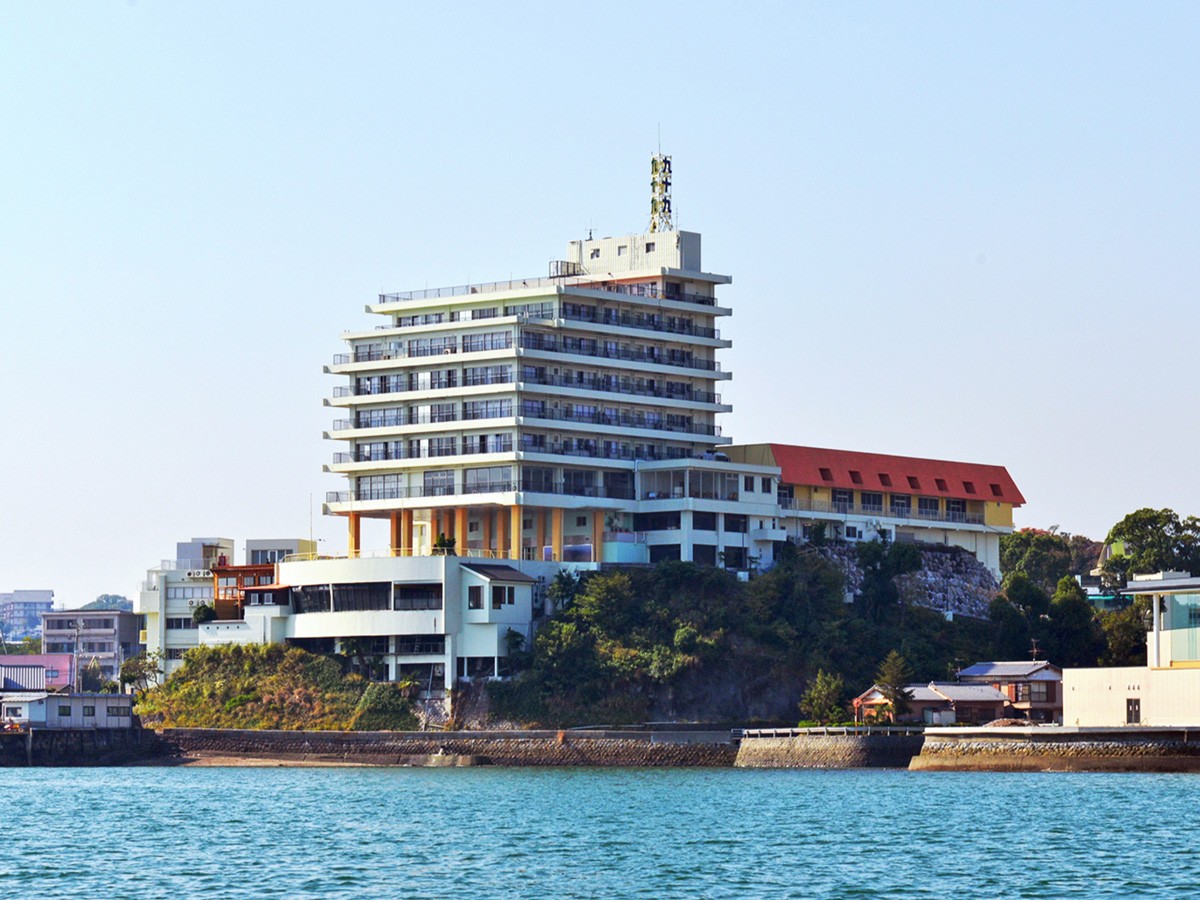 โรงแรมที่สามารถชมหมู่เกาะสึคุโมะจิมะได้ทั่ว : Toyo Tsukumo Bay Hotel