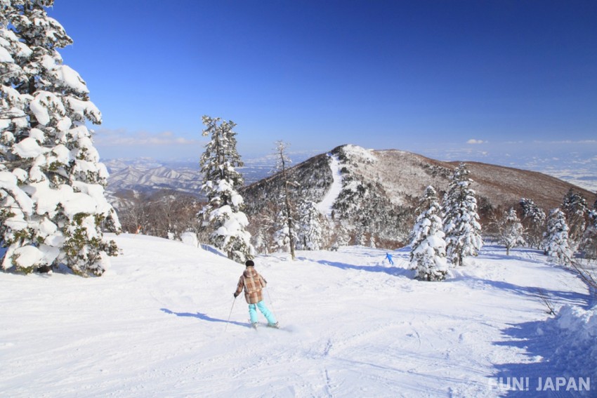 安比高原的滑雪渡假村