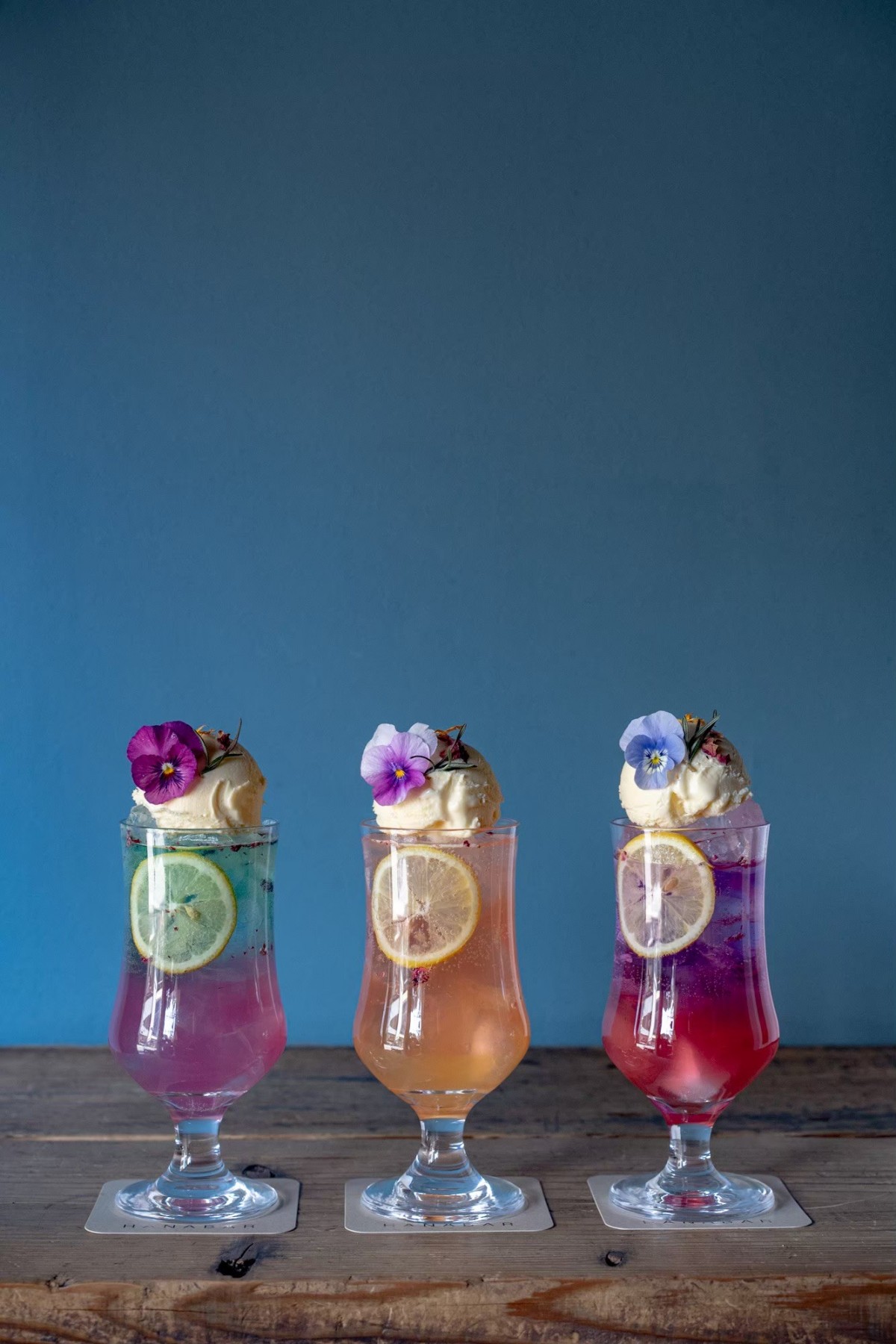 ภาพถ่ายโดย: HANABAR