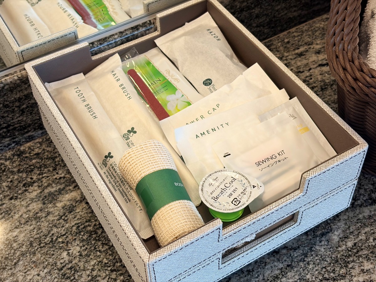 Oriental Hotel Okinawa Resort & Spa Amenities