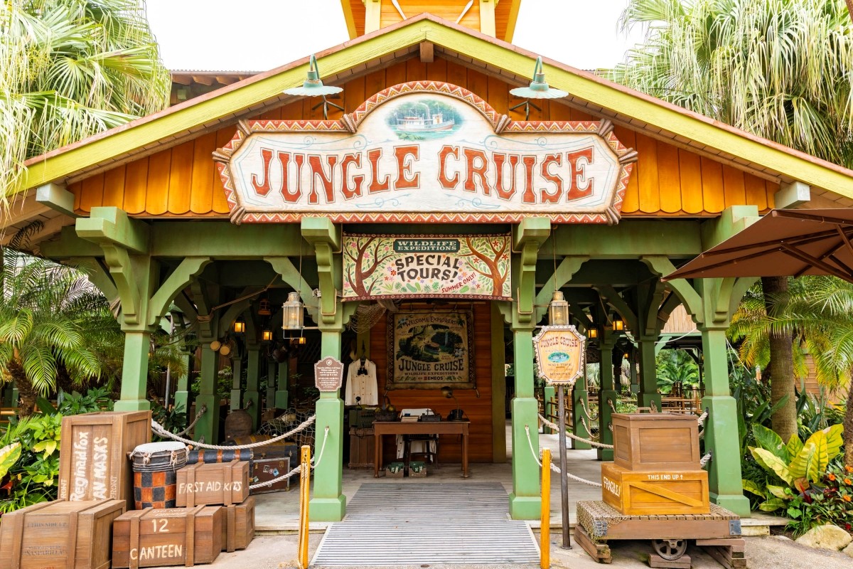 Jungle Cruise: Wildlife Expeditions