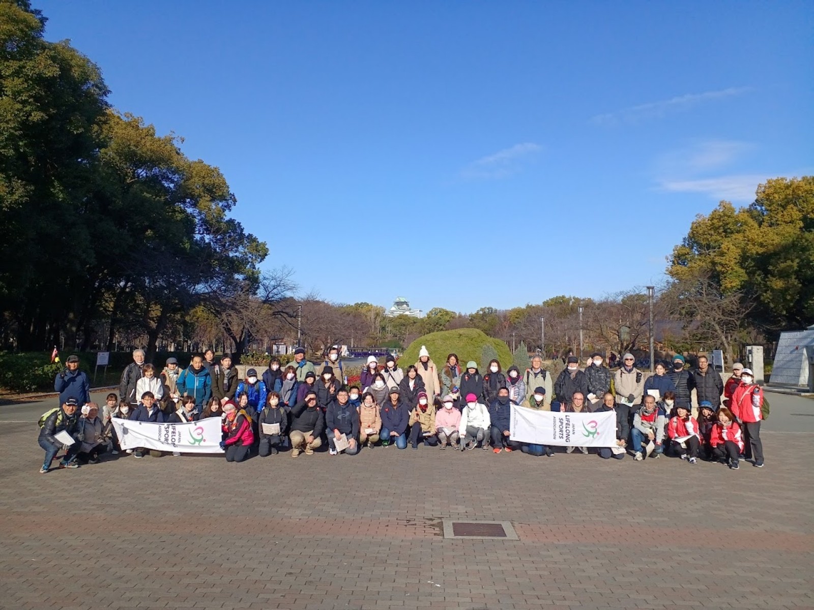 Osaka Shichifukujin & Tennoji Seven Slopes New Year Walking Tour