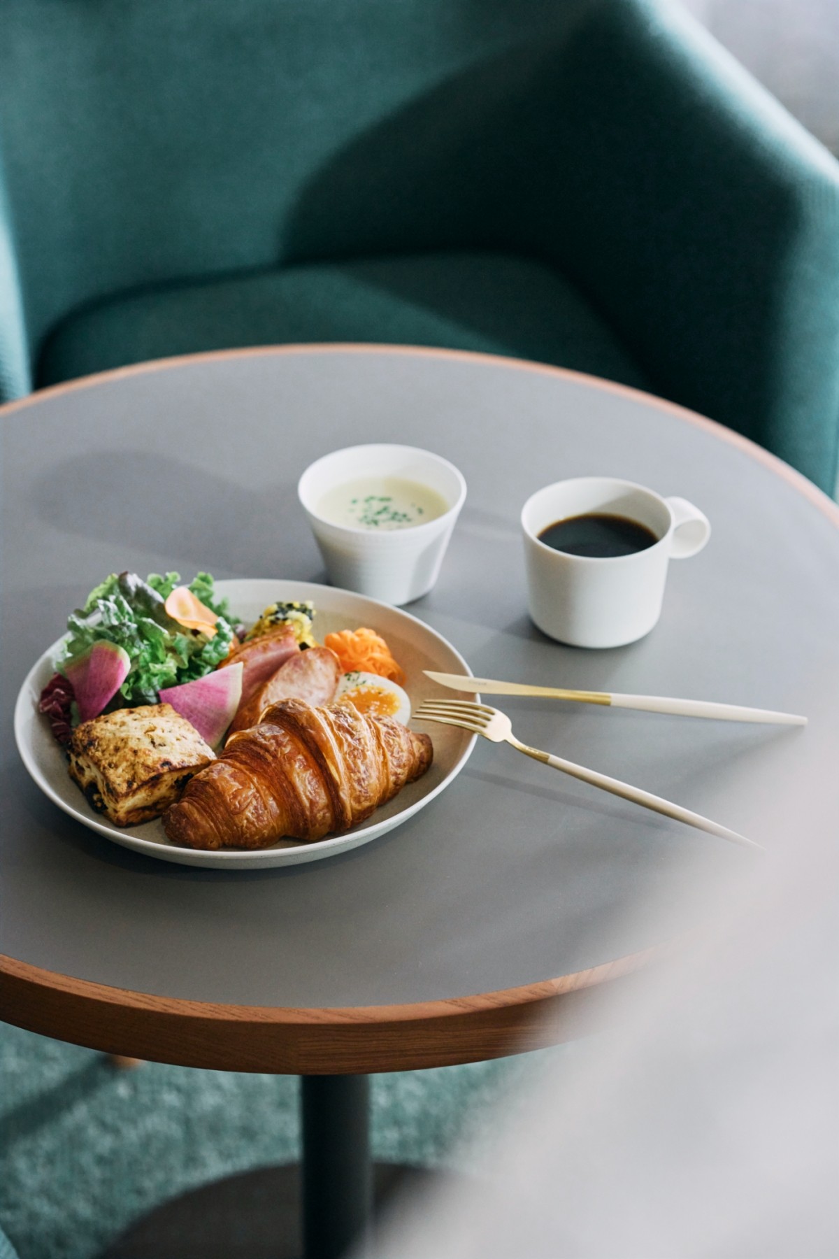 OMO7 Yokohama by Hoshino Resorts ชุดเบเกอรี่อาหารเช้า