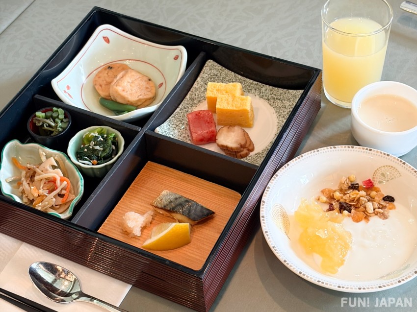 อาหารเช้าที่โรงแรม Towada Prince Hotel พร้อมชมวิวทะเลสาบโทวาดะ