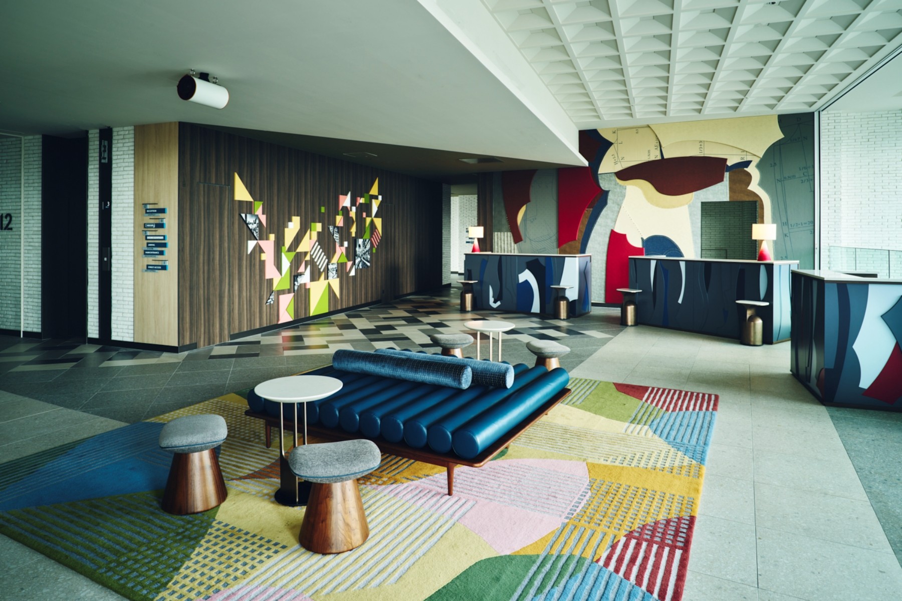 Sảnh lễ tân Hotel Indigo Tokyo Shibuya